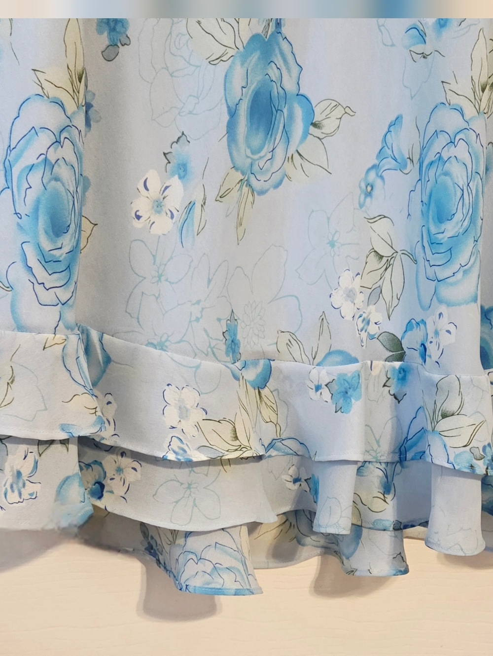 Karin Stevens Blue Floral Midi Skirt - Picture 3 of 6